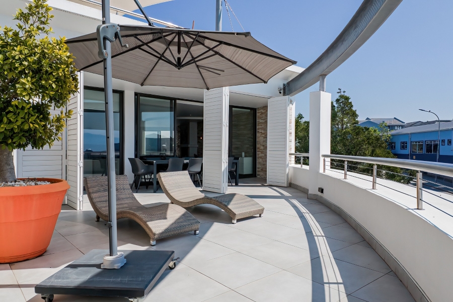 4 Bedroom Property for Sale in Plettenberg Bay Central Western Cape